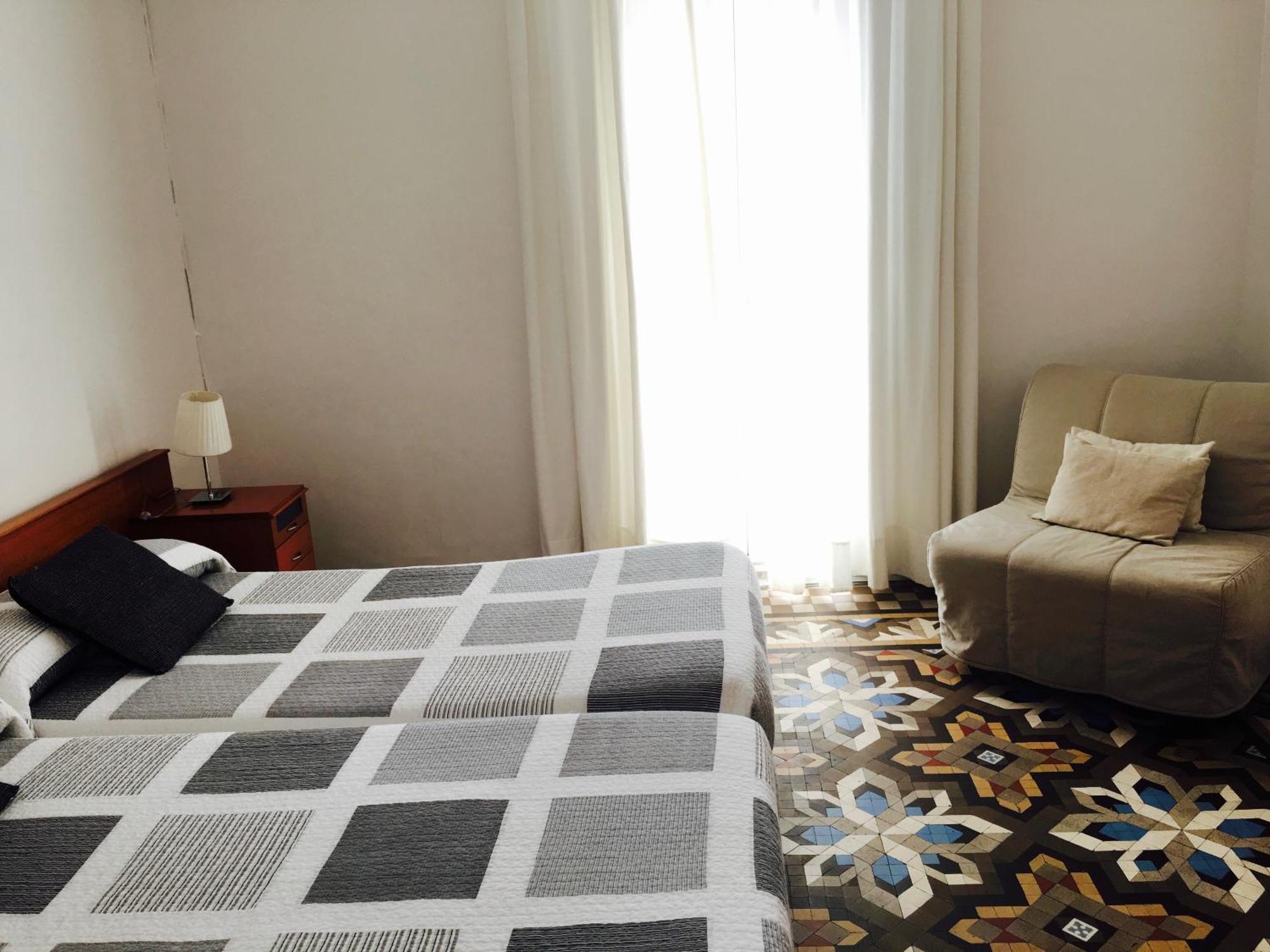 Hostal Eixample Барселона Стая снимка